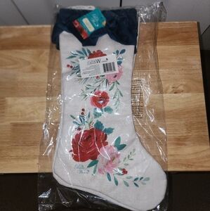 Pioneer Women set of 2 Maxie Bird stockings 20